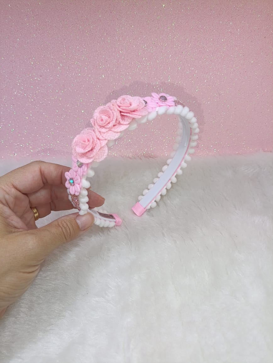Tiara Infantil com flores